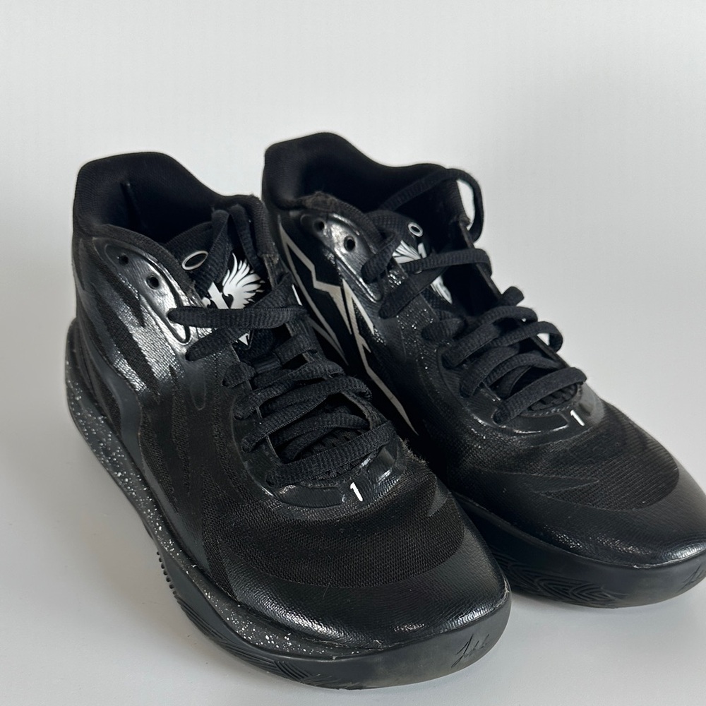 Men's Puma Black  Basketball Shoes with Supportive Fit